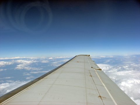 plane horizon